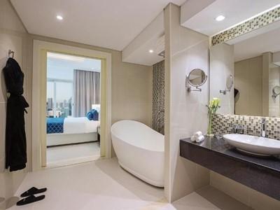 داماك ميزون ديستينكشن 5*